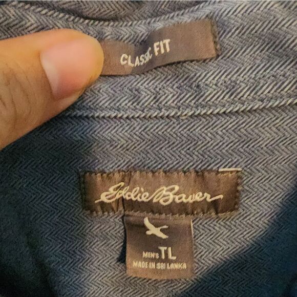 Men's Eddie Bauer "Classic Fit" denim longsleeve button-down shirt, size LT - Picture 2 of 4